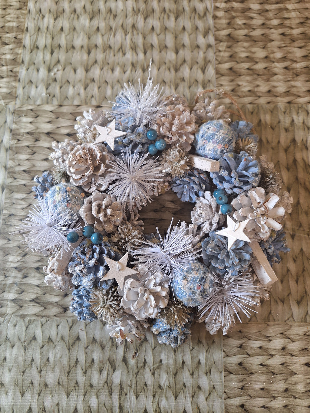 Star Dust Christmas Wreath 30cm | Blue & White Frosted Pine Cone Wreath