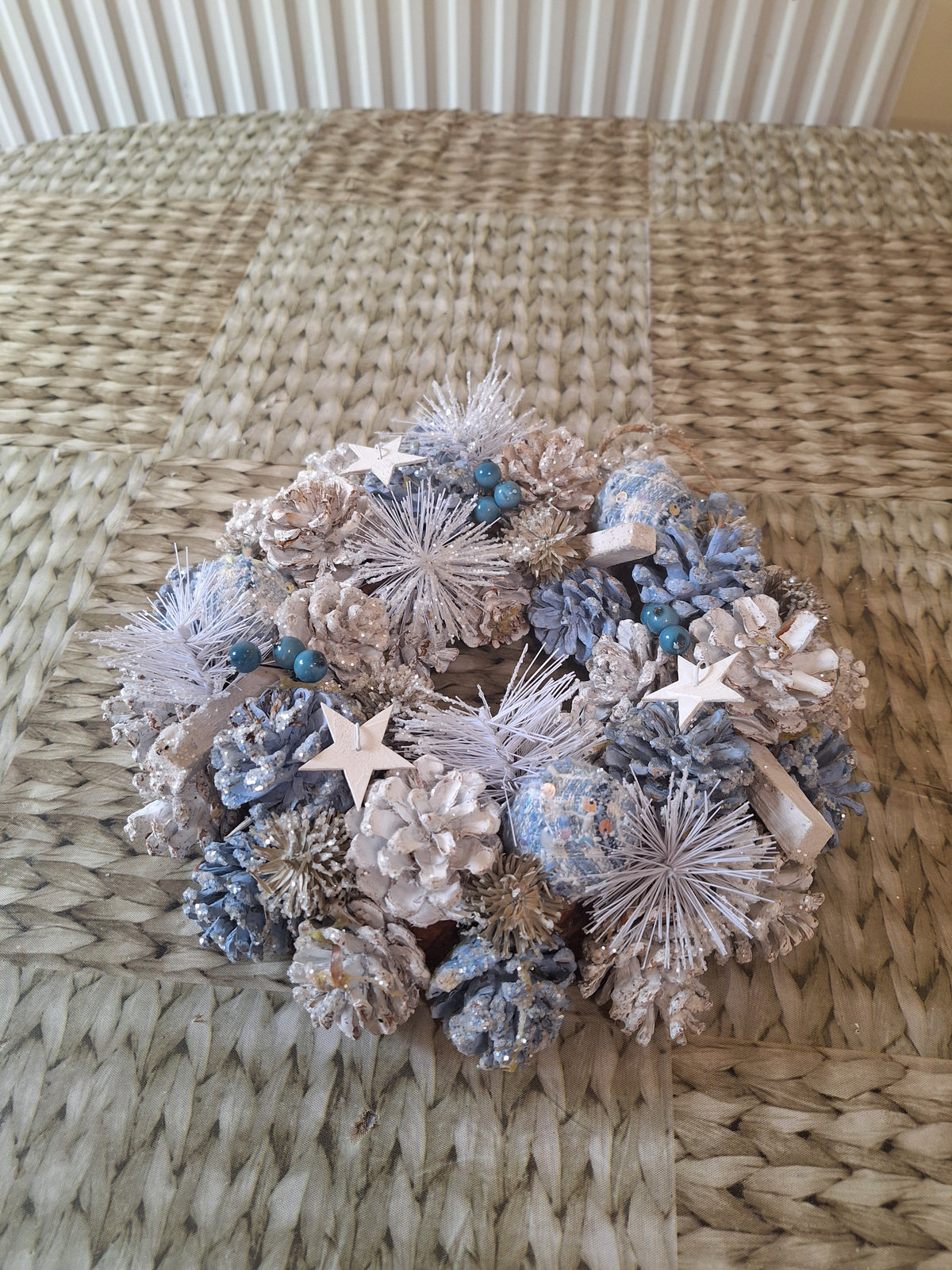 Star Dust Christmas Wreath 30cm | Blue & White Frosted Pine Cone Wreath