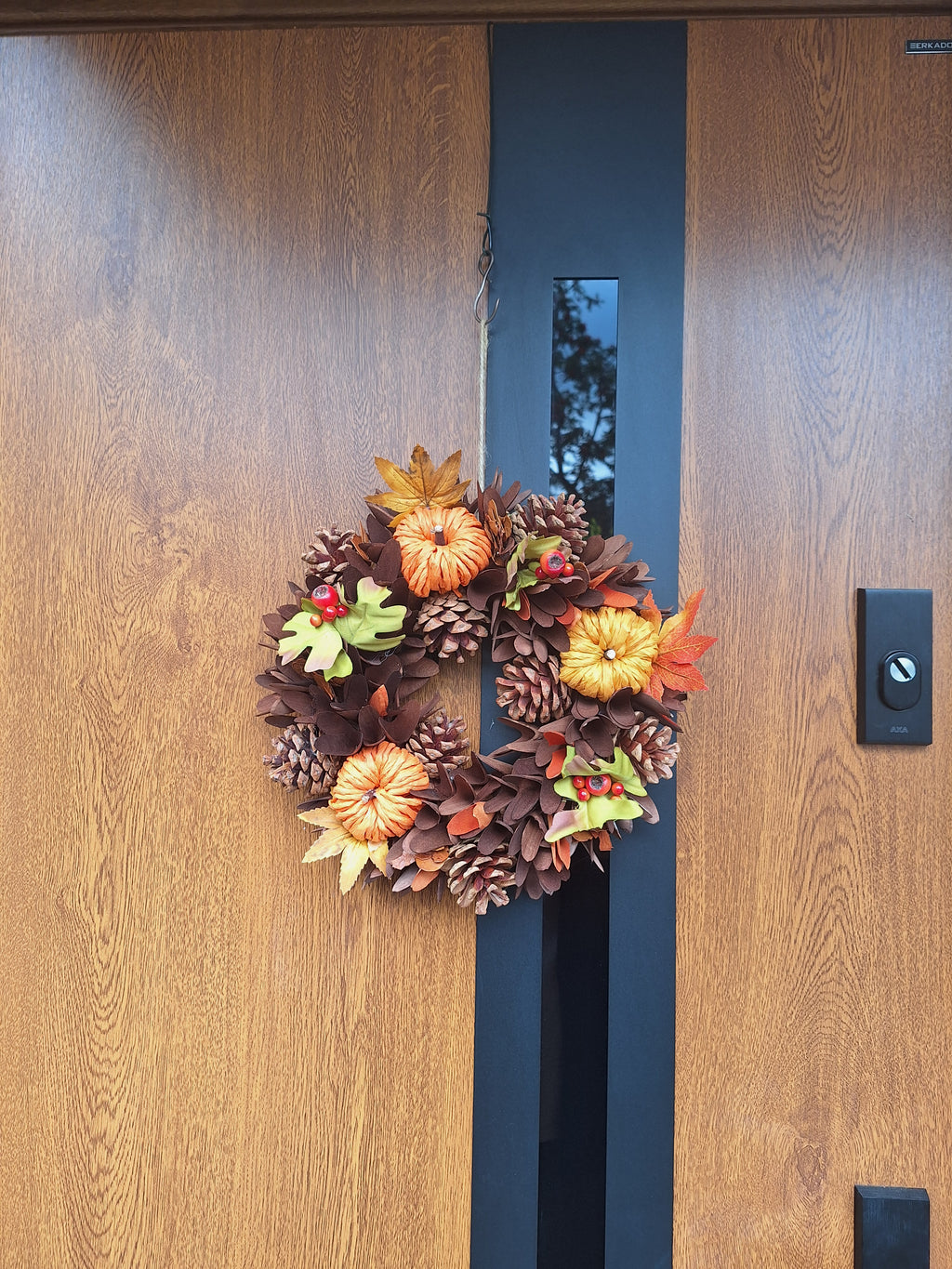 Harvest Leaves Wreath 31cm | Autumn & Christmas Door Decoration