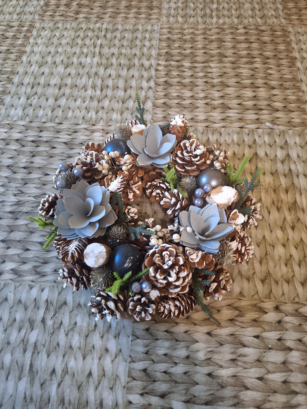 Iced Rose Christmas Wreath 30cm | Frosted Pine Cone Door & Table Wreath