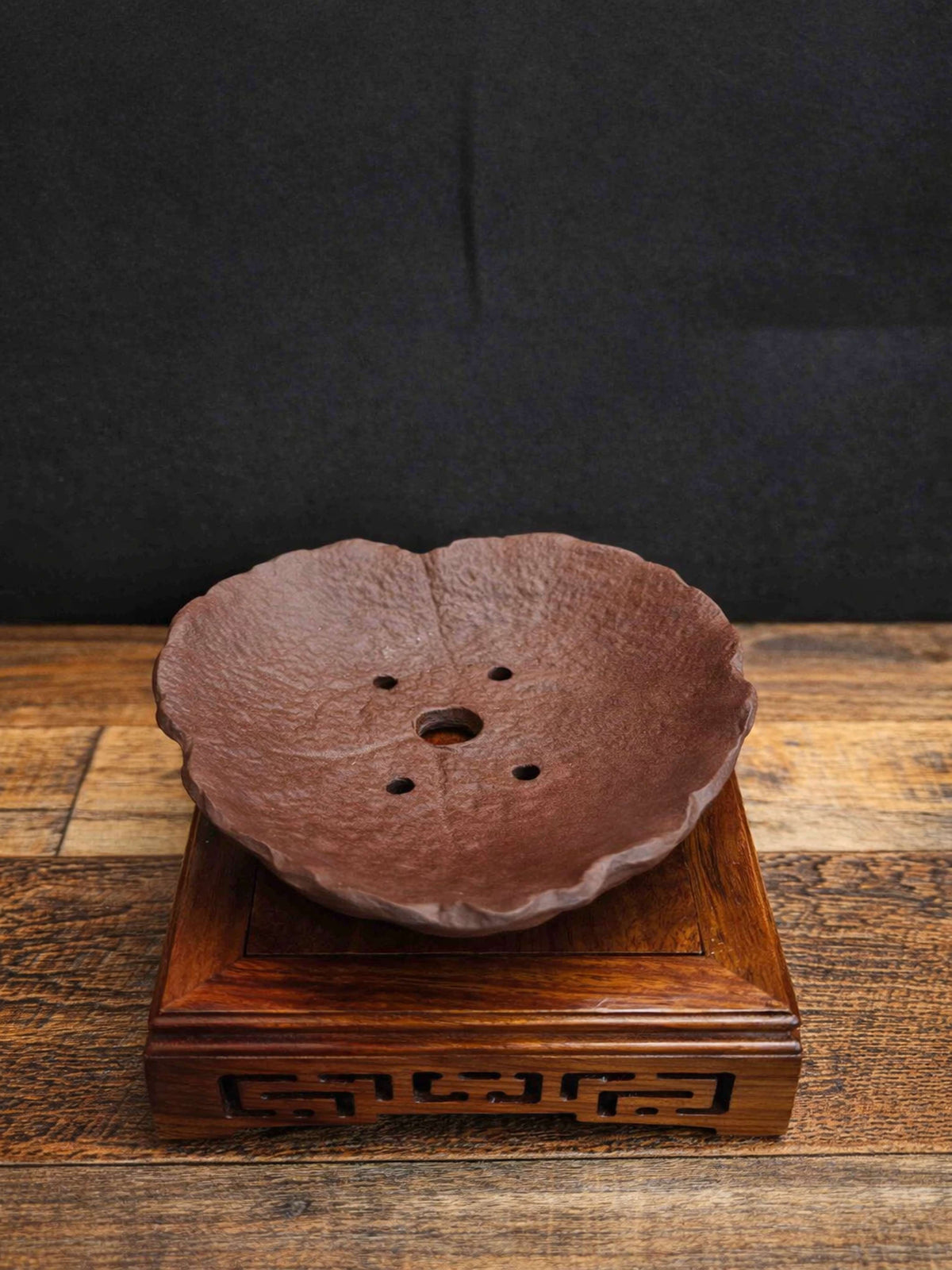 Handmade 16cm Bonsai Pot – Lotus Leaf Design, Unglazed Clay, Excellent Drainage