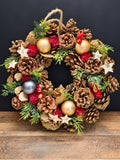 Classic Holiday Christmas Wreath 30cm | Natural Pine Cone Wreath